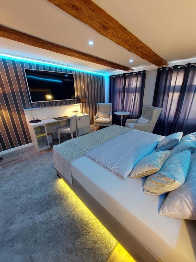 Ueckermünde Anacapri Gaestehaus Girona מראה חיצוני תמונה